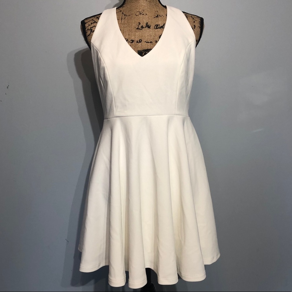 Lulu's All White Fit to Flare Party Dress Size Lg